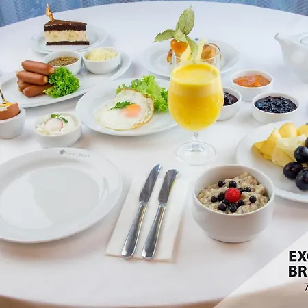 מלון Prezident Luxury & Wellness קרלובי וארי