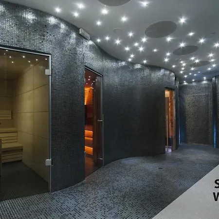 Prezident Luxury & Wellness 4* Κάρλοβι Βάρι