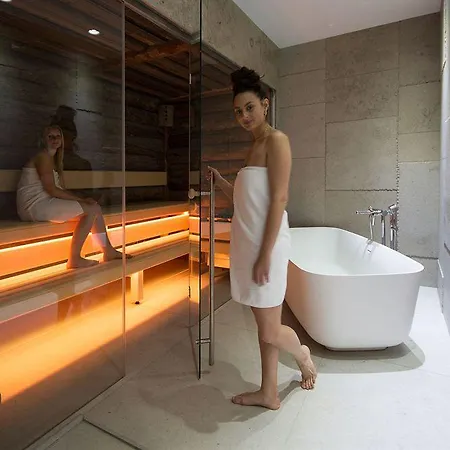 Prezident Luxury & Wellness 4* Κάρλοβι Βάρι