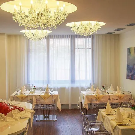 Prezident Luxury & Wellness 4* Karlovy Vary