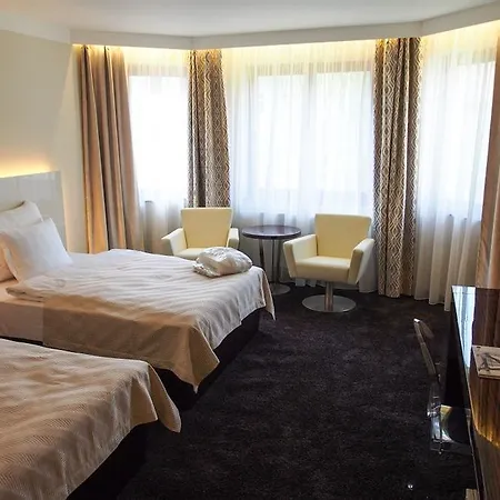 מלון Prezident Luxury & Wellness 4*